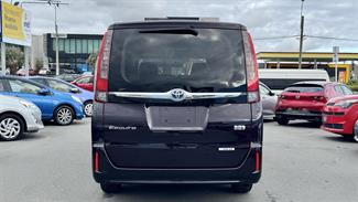 2015 Toyota ESQUIRE - Thumbnail
