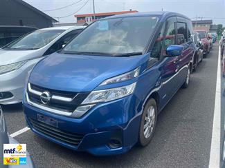2017 Nissan Serena - Thumbnail