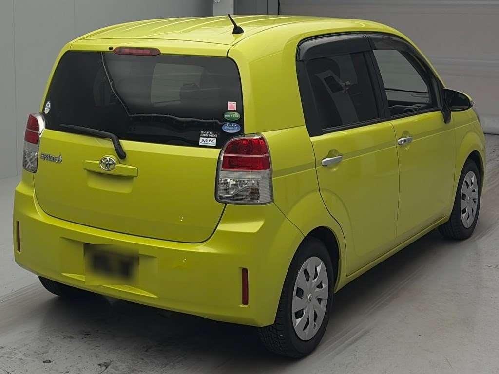 2013 Toyota SPADE