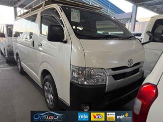 2021 Toyota Hiace - Thumbnail