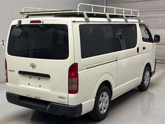2021 Toyota Hiace - Thumbnail