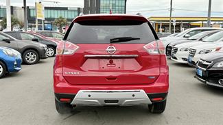 2016 Nissan X-Trail - Thumbnail