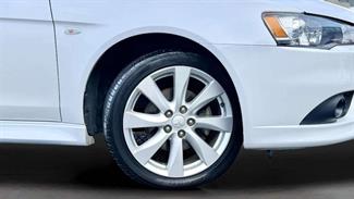 2013 Mitsubishi Galant - Thumbnail