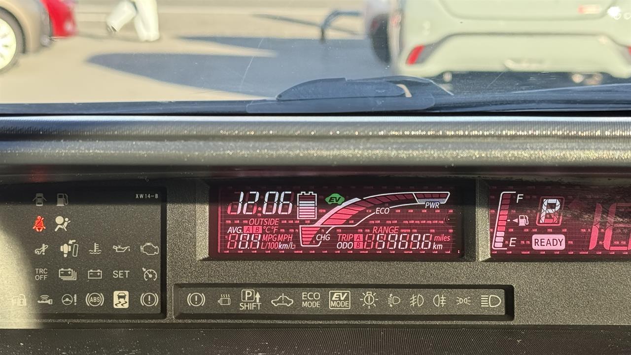 2015 Toyota Aqua