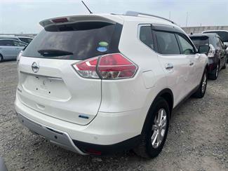 2014 Nissan XTRAIL - Thumbnail