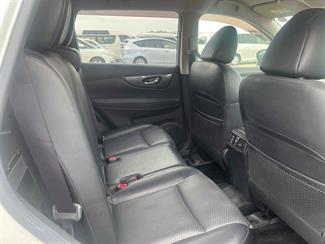 2014 Nissan XTRAIL - Thumbnail