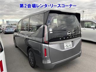 2023 Nissan Serena - Thumbnail