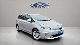2012 Toyota Prius - Thumbnail