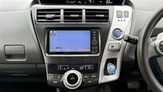 2012 Toyota Prius - Thumbnail