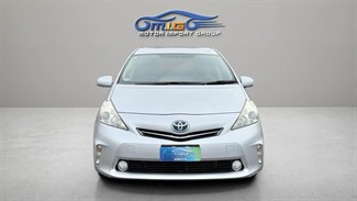 2012 Toyota Prius - Thumbnail