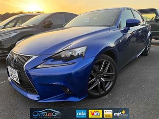 2016 Lexus IS 4D - Thumbnail
