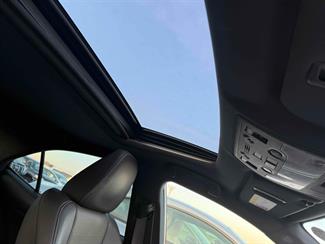 2016 Lexus IS300H - Thumbnail