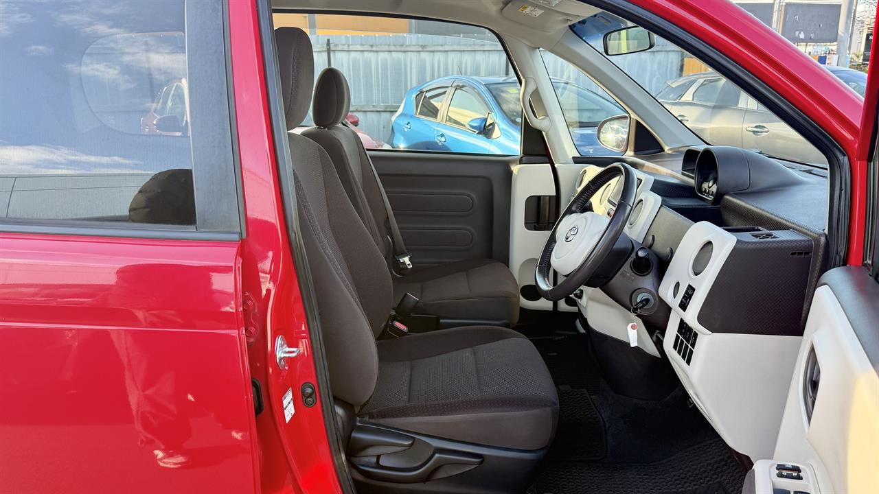 2014 Toyota SPADE