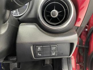 2016 Mazda ROADSTER - Thumbnail