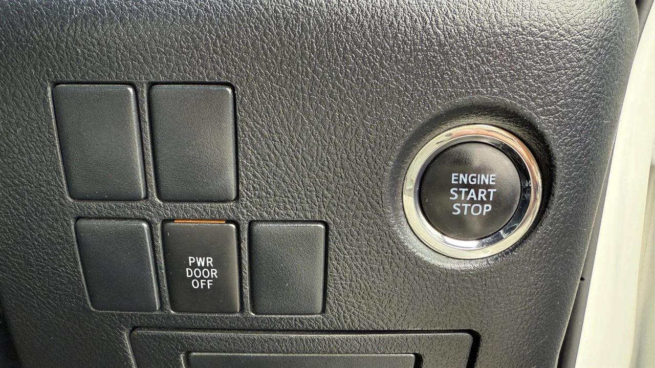 2018 Toyota Vellfire