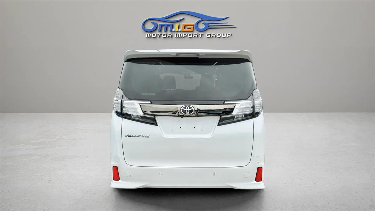 2018 Toyota Vellfire