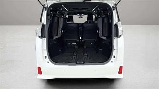 2018 Toyota Vellfire - Thumbnail