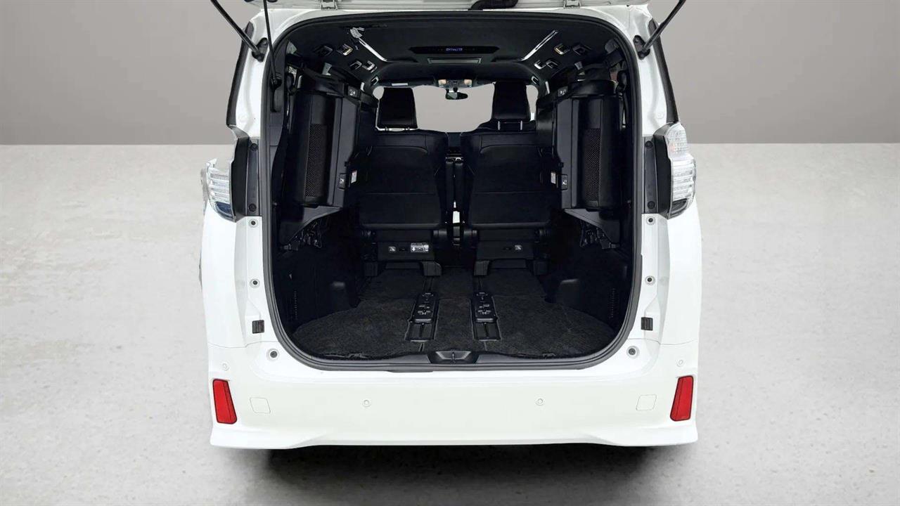 2018 Toyota Vellfire