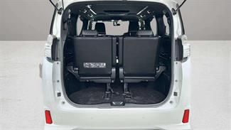 2018 Toyota Vellfire - Thumbnail