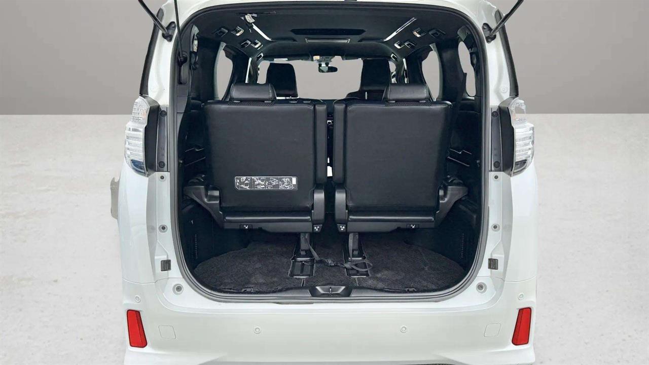 2018 Toyota Vellfire