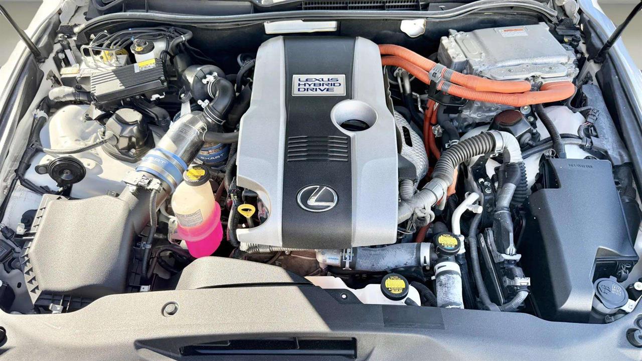 2013 Lexus IS 300H