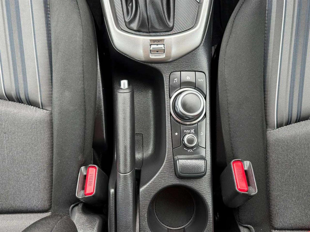 2022 Mazda 2