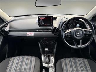 2022 Mazda 2 - Thumbnail