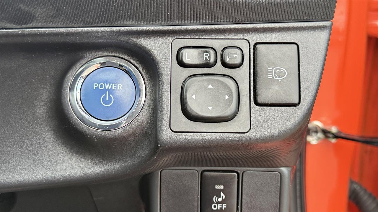 2014 Toyota Aqua