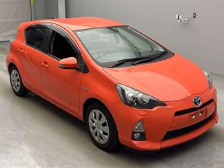 2014 Toyota Aqua - Thumbnail