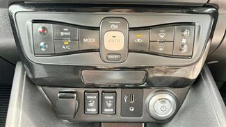 2019 Nissan Leaf - Thumbnail