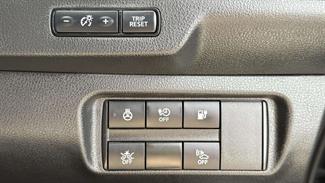 2019 Nissan Leaf - Thumbnail