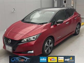 2022 Nissan Leaf - Thumbnail