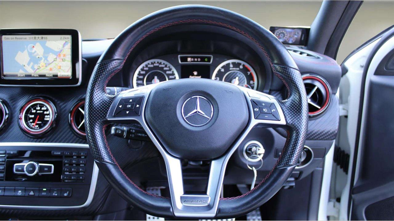 2014 Mercedes-Benz A 45