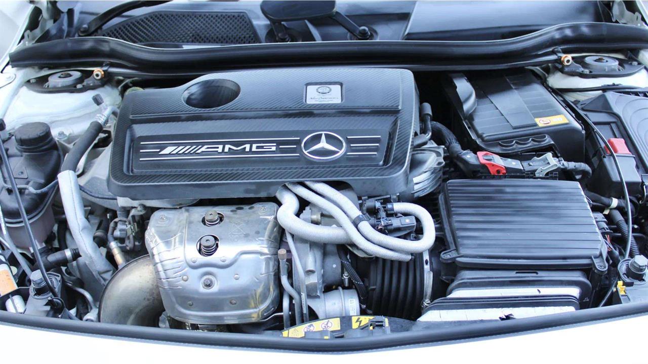 2014 Mercedes-Benz A 45