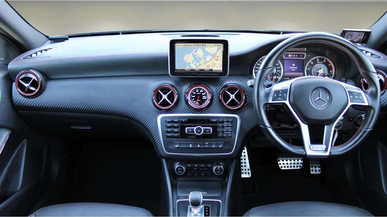 2014 Mercedes-Benz A 45