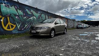 2010 Honda City - Thumbnail