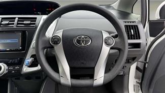 2012 Toyota Prius - Thumbnail