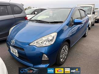 2014 Toyota Aqua - Thumbnail