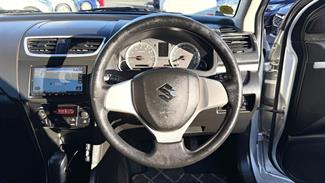 2016 Suzuki Swift - Thumbnail