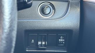 2016 Suzuki Swift - Thumbnail