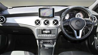 2015 Mercedes-Benz GLA 250 - Thumbnail