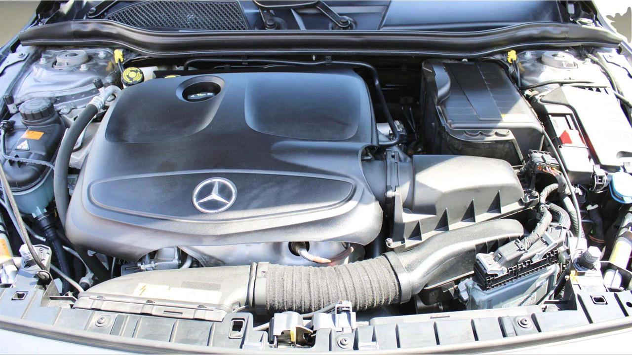 2015 Mercedes-Benz GLA 250