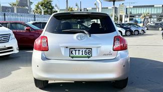 2007 Toyota Auris - Thumbnail