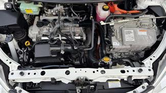 2015 Toyota Aqua - Thumbnail