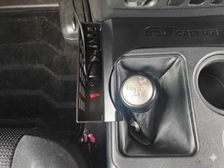 2011 Toyota FJ Cruiser - Thumbnail