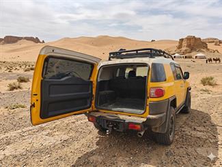 2011 Toyota FJ Cruiser - Thumbnail