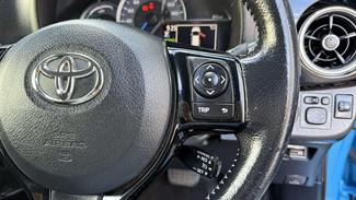 2017 Toyota Vitz - Thumbnail