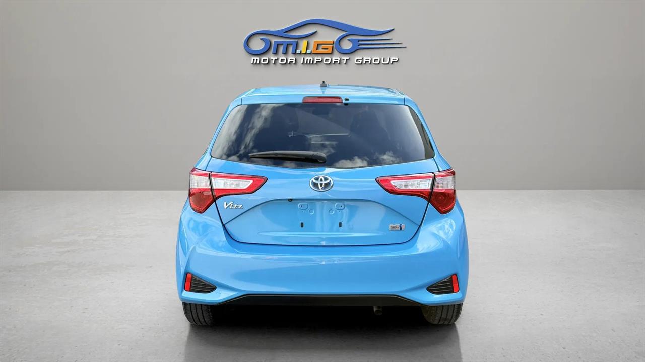 2017 Toyota Vitz
