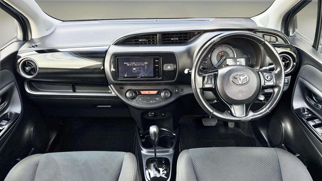 2017 Toyota Vitz