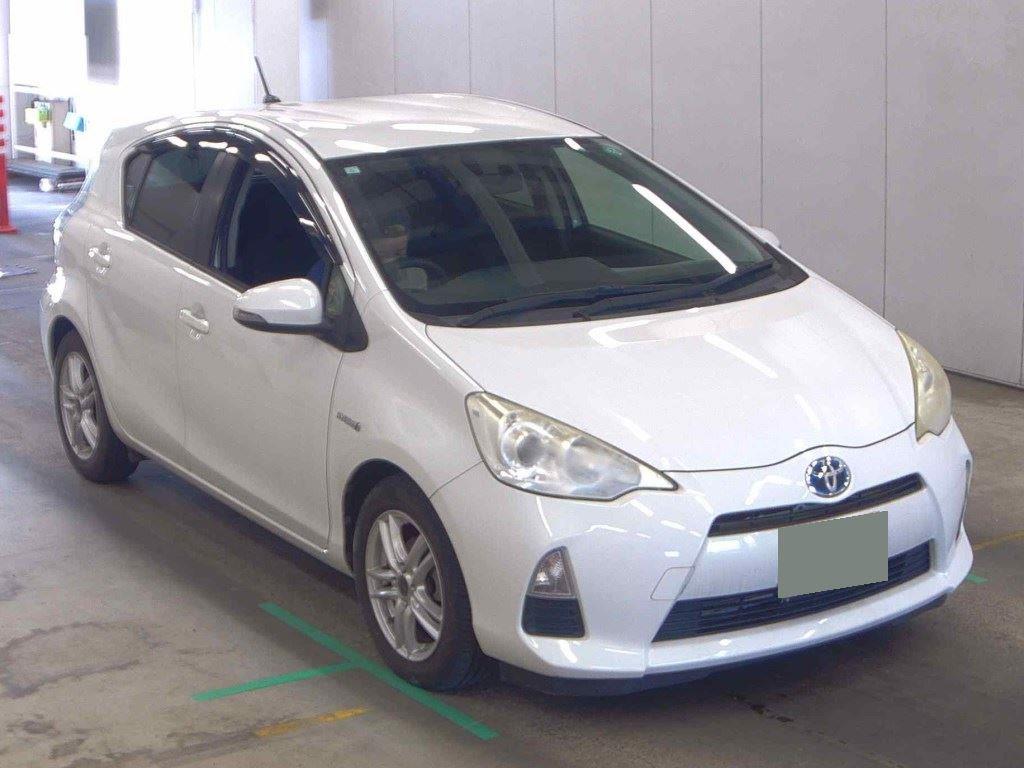 2013 Toyota Aqua